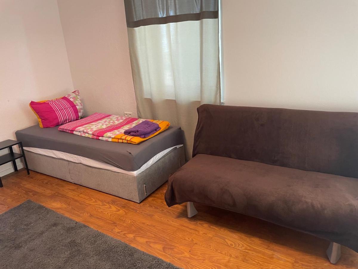 Apartament Mit Schlafzimmer Лар Екстериор снимка